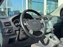 Ford Kuga 2.5 20V Automaat / Panoramadak / Navi / Cruise