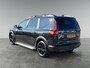 Dacia Jogger 1.0 TCe Bi-Fuel Extreme 5p. | incl. 12 maanden garantie | Trekhaak | Stoelverwarming | Achteruitrijcamera | Dodehoek detectie | Extreme Pack | Dealer onderhouden | Cruise control | Airco | Navigatie | Apple Carplay / Android auto | Parkeersensoren voor en achter |