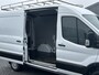 Ford Transit 2.0 TDCI / L2H2 / 1e EIGENAAR / IMPERIAAL / 2.5 TONS TREKHAAK / AIRCO / CRUISE / 3-ZITS
