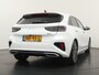Kia Ceed 1.5 T-GDi GT-PlusLine - Automaat - Rijdende Demo Automaat - Stoel/Stuurverwarming - Adaptief Cruise Control - Navigatie - Climate Control - Fabrieksgarantie Tot 2032