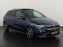 Mercedes-Benz B-klasse 200 Business Solution AMG | Elek trekhaak | Panoramadak | Widescreen | Zondag Open!