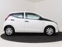 Toyota Aygo 1.0 VVT-i x-fun I Airco I 5 Deurs I Zuinig I Centrale vergrendeling met afstandsbediening I Elektrische ramen voor I 1e Eigenaar I Volledig LOUWMAN Onderhouden I