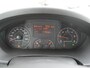Peugeot Boxer 330 2.2 BlueHDi 140 L2H1 Premium - Trekhaak - Achteruitrijcamera - All Seasonbanden - Sidebars