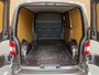 Volkswagen Transporter 2.0 TDI L1H1 BM DC Comfortline | Marge | 1e eigenaar | Cruise Control | Trekhaak | Parkeersensoren Achter | Airconditioning | Navigatie | Stop&Go | Betonplex | Wandbetimmering |