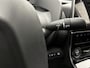 Toyota bZ4X Dynamic 71 kWh | Parkeersensoren | Trekhaak | Dodehoek Ass. | Stoel en stuurwiel verwarmd | Navigatie | 360 Camera |