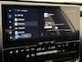 Toyota bZ4X Dynamic 71 kWh | Parkeersensoren | Trekhaak | Dodehoek Ass. | Stoel en stuurwiel verwarmd | Navigatie | 360 Camera |