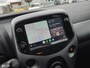 Toyota Aygo 1.0 VVT-i x-play AUT! Carplay! Camera! Apk 4-2027! as Zondag Open tot 14 uur!