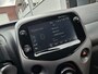 Toyota Aygo 1.0 VVT-i x-play AUT! Carplay! Camera! Apk 4-2027! as Zondag Open tot 14 uur!
