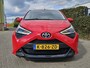Toyota Aygo 1.0 VVT-i x-play AUT! Carplay! Camera! Apk 4-2027! as Zondag Open tot 14 uur!