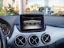 Mercedes-Benz B-klasse 180 Ambition / Night / Stoelverwarming / 18" / LED / Sensoren / Navi / Cruise control