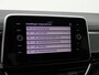 Volkswagen T-Roc 1.5 TSI R-Line | Apple Carplay | Camera | Stuur-/Stoelverwarming | LED | 18" | ACC | Keyless |