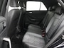 Volkswagen T-Roc 1.5 TSI R-Line | Apple Carplay | Camera | Stuur-/Stoelverwarming | LED | 18" | ACC | Keyless |