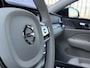 Volvo V60 2.0 T6 Plug-in hybrid AWD Plus Dark | Blond leder | Long range |19" Diamond cut velgen | Trekhaak | Harman/Kardon | Adaptieve Cruise Controle | Blis | Leder | Stoel+Stuur verwarming |