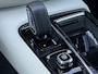 Volvo V60 2.0 T6 Plug-in hybrid AWD Plus Dark | Blond leder | Long range |19" Diamond cut velgen | Trekhaak | Harman/Kardon | Adaptieve Cruise Controle | Blis | Leder | Stoel+Stuur verwarming |