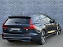 Volvo V60 2.0 T6 Plug-in hybrid AWD Plus Dark | Blond leder | Long range |19" Diamond cut velgen | Trekhaak | Harman/Kardon | Adaptieve Cruise Controle | Blis | Leder | Stoel+Stuur verwarming |