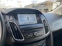 Ford Focus Wagon 1.0 Titanium | Cruise Control | Trekhaak | Carplay | NAVI | Parkeersensoren achter | Climate Control