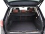 Volkswagen Touareg 3.0 TDI V6 262 PK HIGHLINE + LUCHTVERING | WEGKL. TREKHAAK | PANORAMA | LEDER