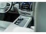 Volvo V60 B4 Inscription | Navi | Adaptieve Cruise | Stuurverwarming | 360 Camera | Schuif-/Kanteldak | Head-Up Display | Harman Kardon Audio | Stoelverwarming Voor + Achter | Dodehoekdetectie | BLIS | Park Assist | Standkachel