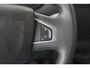 Renault Master T35 2.3 dCi 135 L2H2 Comfort | Camera | Vloerplaat | Navigatie | Parkeersensoren