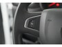 Renault Master T35 2.3 dCi 135 L2H2 Comfort | Camera | Vloerplaat | Navigatie | Parkeersensoren