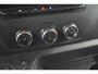 Renault Master T35 2.3 dCi 135 L2H2 Comfort | Camera | Vloerplaat | Navigatie | Parkeersensoren