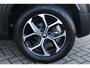 Citroën C3 Aircross 1.2 130PK AUTOMAAT MAX | HEAD UP DISPLAY | STOEL VERWARMING | LICHTMETALEN VELGEN 16" | KEYLESS ENTRY/START | PARKEERSENSOREN ACHTER | LED KOPLAMPEN | NAVIGATIE | APPLE CARPLAY/ANDROID AUTO | DAB+ RADIO | CLIMATE CONTROL | CRUISE CONTROL |