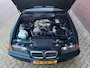 BMW 3-Serie Cabrio 318i Executive, Beige leder, Airconditiong, Electrische kap, Stoelverwarming, 3e eig, boekjes aanwezig
