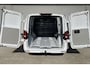 Mercedes-Benz Vito 114 L2 Automaat Pro | Trekhaak | Parkeerpakket met achteruitrijcamera | Smartphone Integratie Pakket | Comfort Bestuurders- en Bijrijdersstoel |