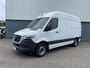Mercedes-Benz Sprinter 315 CDI L2 H2 Select | Led verlichting | 10.25" MBUX Systeem | 3500 KG Trekgewicht | Smartphone integratie pakket |