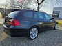 BMW 3-Serie Touring 318i High Executive *apk:09-2025*