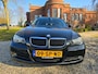 BMW 3-Serie Touring 318i High Executive *apk:09-2025*