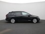 Volkswagen Golf Variant 1.5 eTSI Life Edition | Automaat | Apple carplay | Adaptieve cruise control | Climate control | Parkeersensoren | Achteruitrij Camera | Elektrische achterklep |