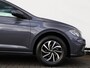 Volkswagen Polo Life Edition 1.0 TSI 95 pk | Multimedia pakket | Camera | Getint glas | 15 inch 'Essex'