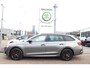 Skoda Octavia Combi 1.4 TSI RS iV PHEV 245pk | Trekhaak | Adaptieve cruise control | Stoelverwarming | Elektr. achterklep |