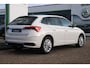 Skoda Scala Business Edition 1.0 TSI 85 kW / 115 PK Hatchback | Stoelverwarming | Draadloze lader, | Private lease €526