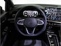 Volkswagen Golf GTE 1.5 eHybrid 272pk | Trekhaak | Blind Spot Assist | Panoramadak | 18 Inch | Black Style |