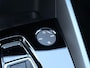 Audi RS3 Sportback (A4 PI) RS 3 Sportback 2.5 FSI 295 kW / 400 PK Sportback 7 RS designpakket rood | Carbon pakket | RS Sportuitlaatsysteem | Top 280km/h |