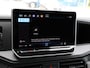 Volkswagen Crafter Bedrijfswagens 2.0 TDI L3H3 140PK Trendline | 3,99% FL Actie | Nieuw model | Airco | Cruise Control | PDC | Alarm | Camera | Bijrijdersbank | Trekhaak |