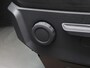 Volkswagen Crafter Bedrijfswagens 2.0 TDI L3H3 140PK Trendline | 3,99% FL Actie | Nieuw model | Airco | Cruise Control | Navi via App-connect | Bijrijdersbank |