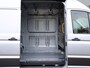Volkswagen Crafter Bedrijfswagens 2.0 TDI L3H3 140PK Trendline | 3,99% FL Actie | Nieuw model | Airco | Cruise Control | Navi via App-connect | Bijrijdersbank |