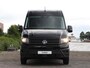 Volkswagen Crafter Bedrijfswagens 2.0 TDI L4H3 140PK Trendline | 3,99% FL Actie | Nieuw model | Airco | Cruise Control | Navi via App-connect | Camera | Bijrijdersbank | Trekhaak |