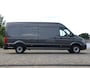 Volkswagen Crafter Bedrijfswagens 2.0 TDI L4H3 140PK Trendline | 3,99% FL Actie | Nieuw model | Airco | Cruise Control | Navi via App-connect | Camera | Bijrijdersbank | Trekhaak |
