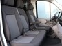 Volkswagen Crafter 2.0 TDI L3H3 140PK Trendline | Nieuw model | Airco | Cruise Control | Alarm | Camera | Bijrijdersbank | Trekhaak |