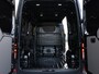 Volkswagen Crafter 2.0 TDI L3H3 140PK Trendline | Nieuw model | Airco | Cruise Control | Alarm | Camera | Bijrijdersbank | Trekhaak |