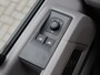 Volkswagen Crafter Bedrijfswagens 2.0 TDI L3H3 140PK Trendline | 3,99% FL Actie | Nieuw model | Airco | Cruise control | 2 Stoelen | Navigatie via app-connect |
