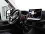 Volkswagen Crafter Bedrijfswagens 2.0 TDI L3H3 140PK Trendline | 3,99% FL Actie | Nieuw model | Airco | Cruise control | 2 Stoelen | Navigatie via app-connect |