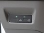 Volkswagen Crafter Bedrijfswagens 2.0 TDI L3H3 140PK Trendline | 3,99% FL Actie | Nieuw model | Airco | Cruise control | 2 Stoelen | Navigatie via app-connect |