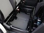 Volkswagen Crafter Bedrijfswagens 2.0 TDI L3H3 140PK Automaat Exclusive | 3,99% FL Actie | Nieuw model | ACC | Digital cockpit | LED | Trekhaak | Alarm | 17" Lmv |