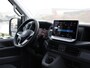 Volkswagen Crafter Bedrijfswagens 2.0 TDI L3H3 140PK Automaat Exclusive | 3,99% FL Actie | Nieuw model | ACC | Digital cockpit | LED | Trekhaak | Alarm | 17" Lmv |