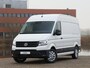 Volkswagen Crafter Bedrijfswagens 2.0 TDI L3H3 140PK Automaat Exclusive | 3,99% FL Actie | Nieuw model | ACC | Digital cockpit | LED | Trekhaak | Alarm | 17" Lmv |